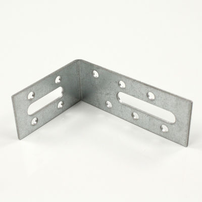 品質  Rust Resistant Galvanized Angle Brackets For Building Installation 工場
