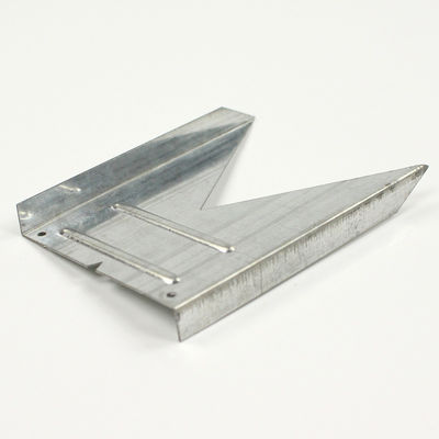 スリムで現代的な金属木材接続器